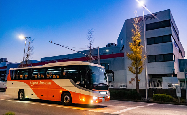 成田国際空港へのアクセス方法と注意事項